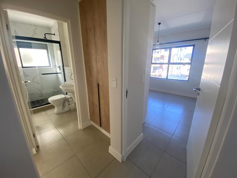 To Let 2 Bedroom Property for Rent in Richwood Western Cape